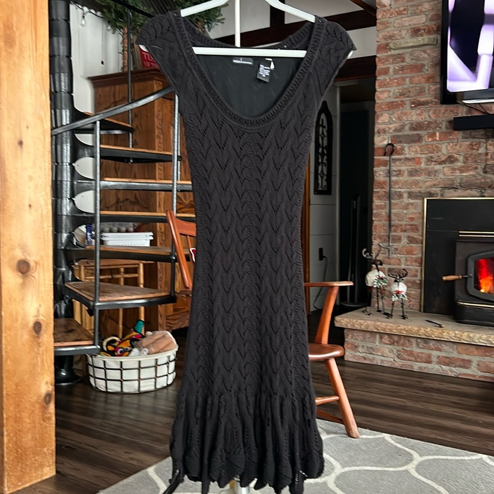 Cap sleeve knit dress, size XS, color black